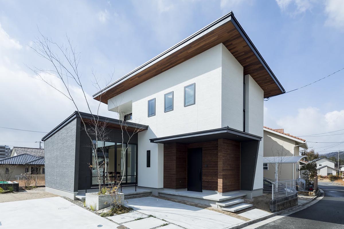 注文住宅の外観が映える 家の見た目を左右する 形 色 素材 外構 広島県で注文住宅 分譲住宅 土地のことなら創建ホーム