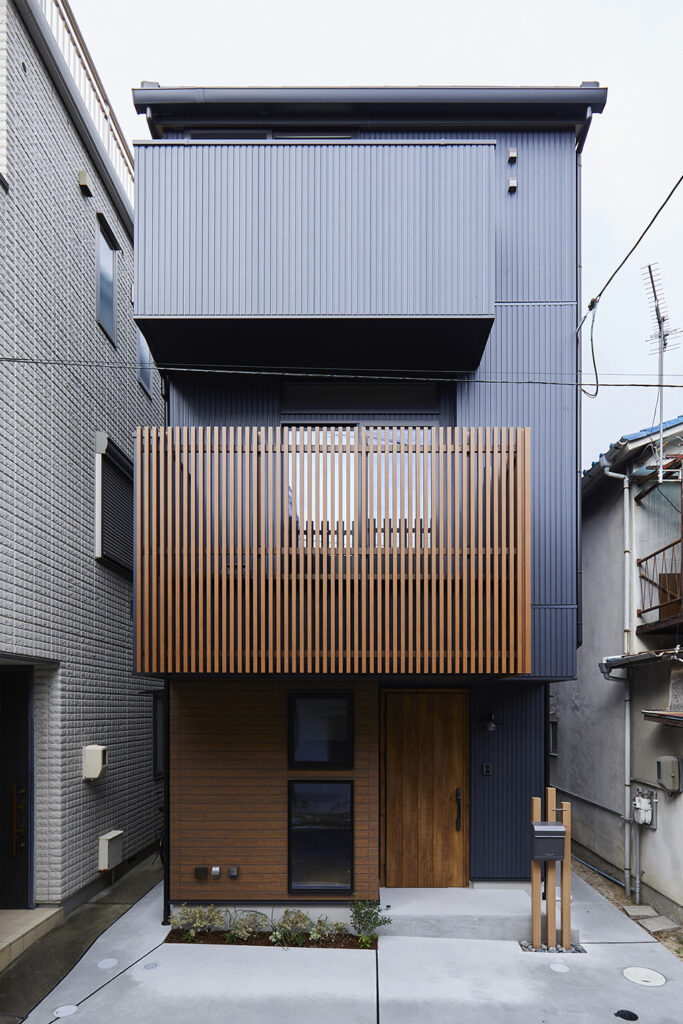 3階建ての新築時に注意したい高さ制限、建ぺい率・容積率、防火規制