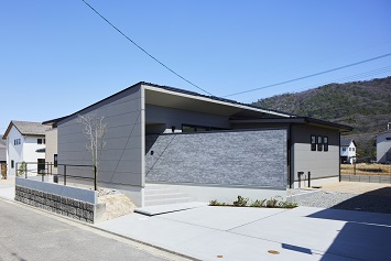 〈分譲住宅〉テラスのある平屋の家【全館空調FITAIR搭載】